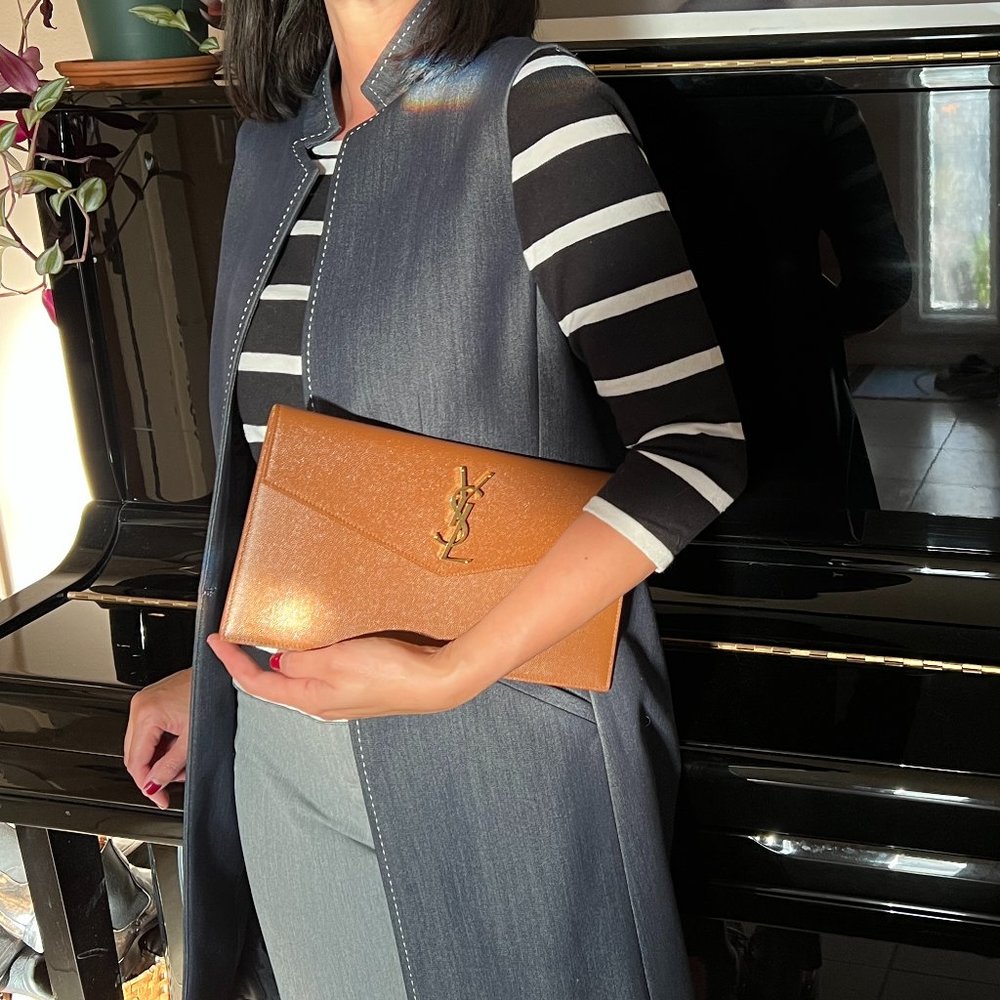 Saint Laurent Women's Uptown Leather Clutch (never used)